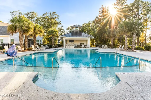 $875,000 | 1712 Herons View Drive, Wilmington, NC 28401