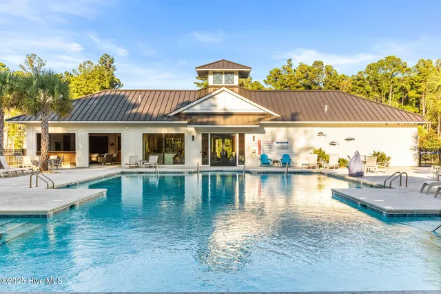 $875,000 | 1712 Herons View Drive, Wilmington, NC 28401