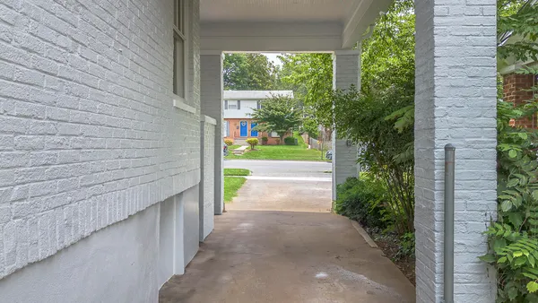 $445,000 | 2506 Rosalind Avenue Southwest, Roanoke, VA 24014