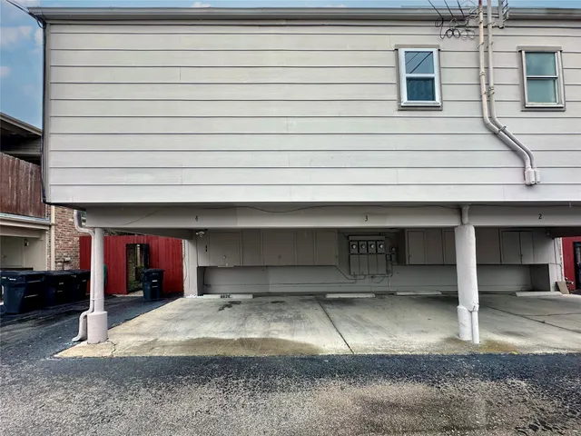a view of a house with a garage