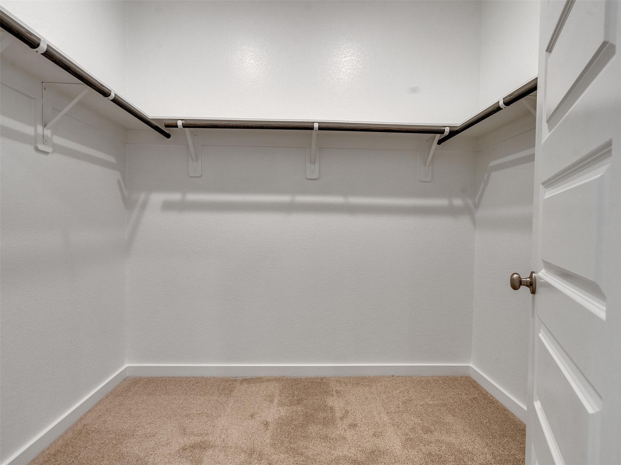 4113 Fig Grv Street Houston, TX 77080 - Photo 19 of 21 a view of an empty walk in closet