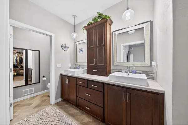 $550,000 | W6036 Zach Street, Menasha, WI 54952