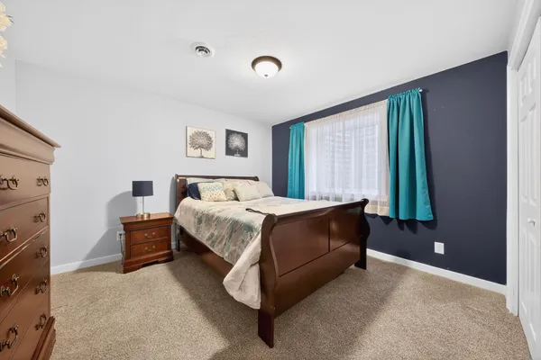 $550,000 | W6036 Zach Street, Menasha, WI 54952