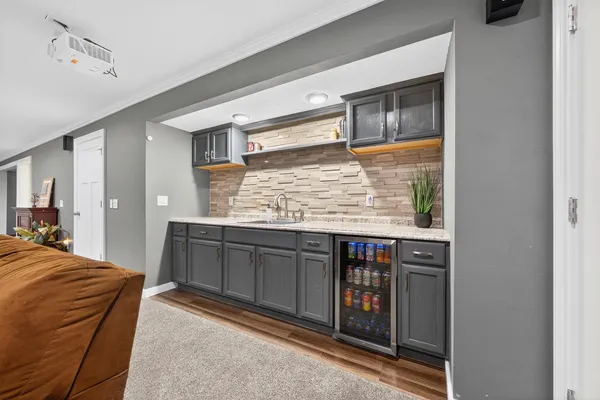 $550,000 | W6036 Zach Street, Menasha, WI 54952