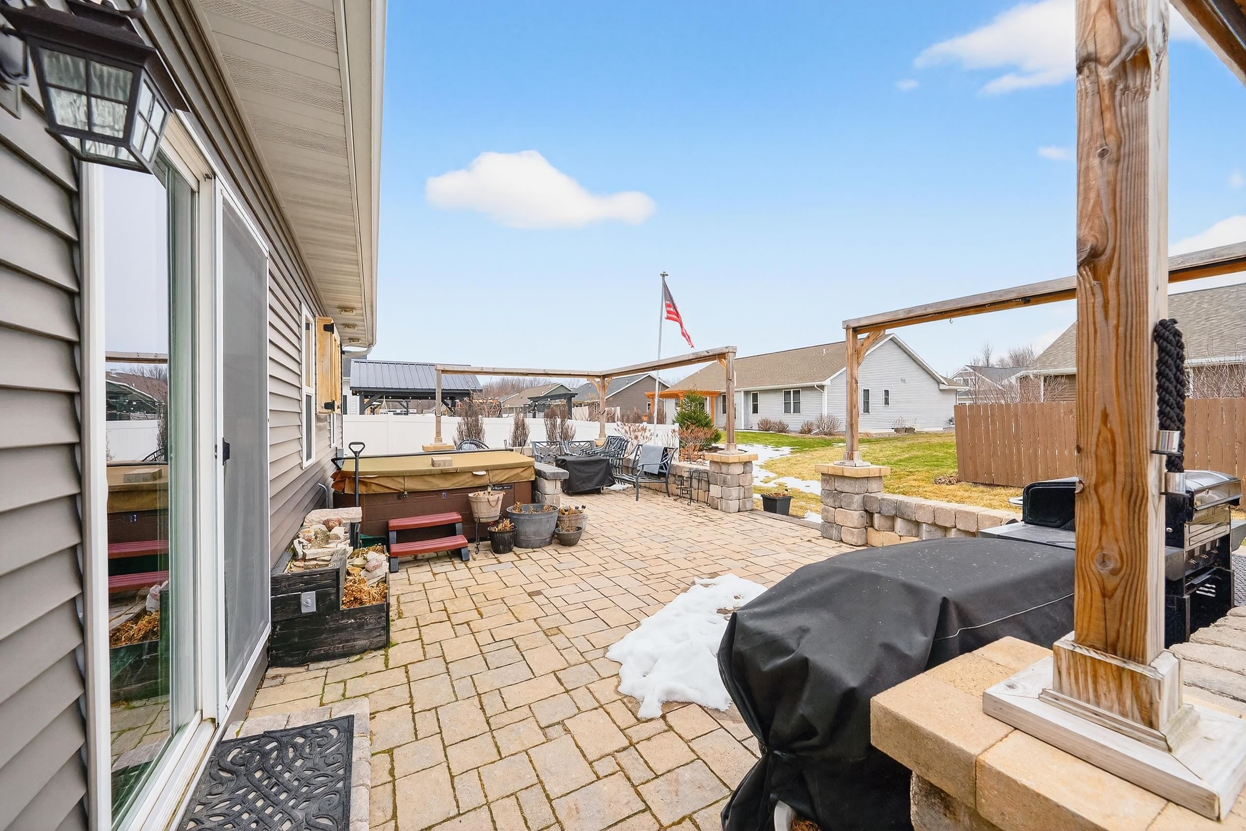 W6036 Zach Street Menasha, WI 54952 - Photo 43 of 49