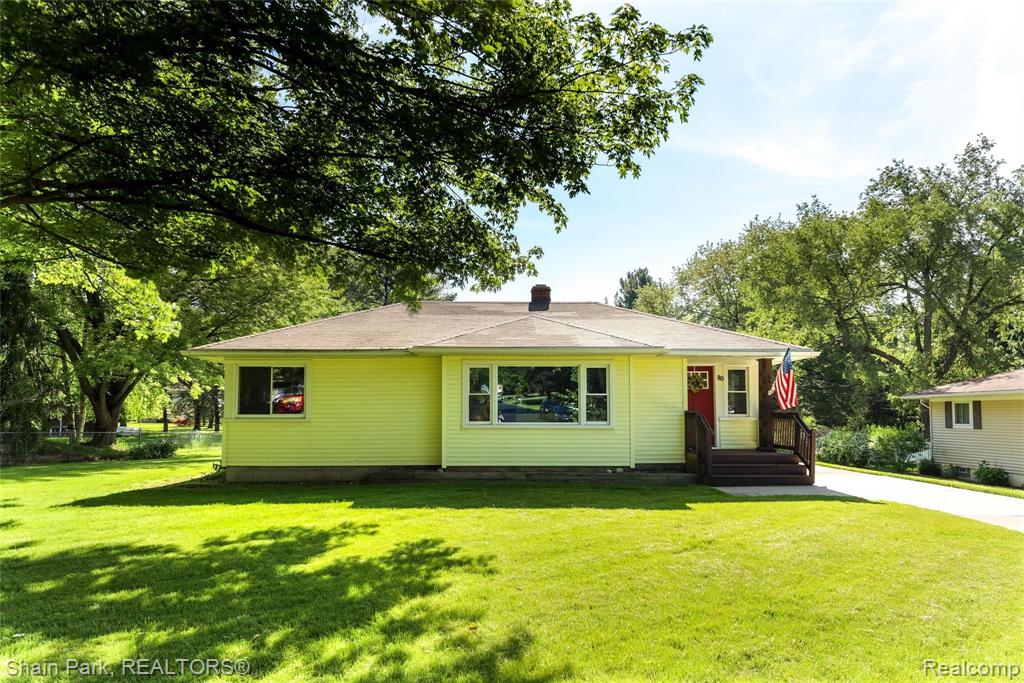 80 Arizona Avenue Rochester Hills, MI 48309 - Photo 1 of 48