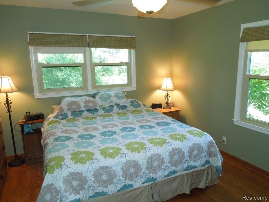 2902 West Tienken Road Rochester, MI 48306 - Photo 6 of 12 DSCN1354.jpg