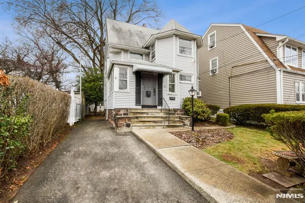 $515,000 | 60 Berkeley Avenue, Bloomfield, NJ 07003