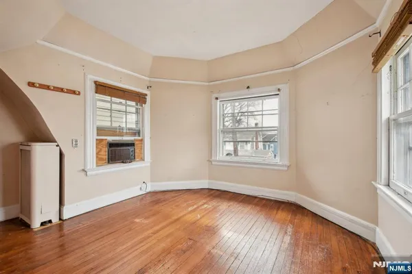 $515,000 | 60 Berkeley Avenue, Bloomfield, NJ 07003