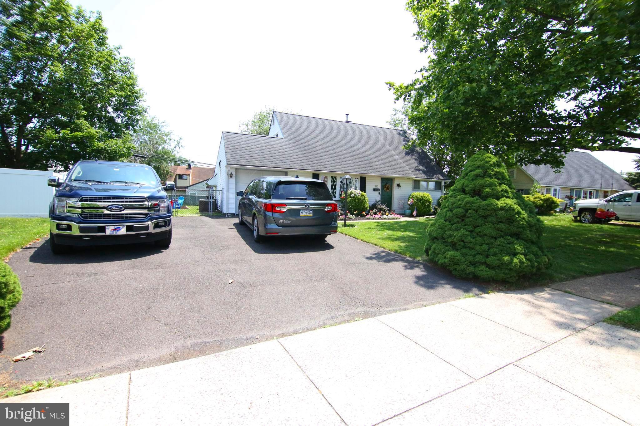 80 Quaker Hill Road Levittown, PA 19057 - Photo 3 of 23 Gallery Image 3