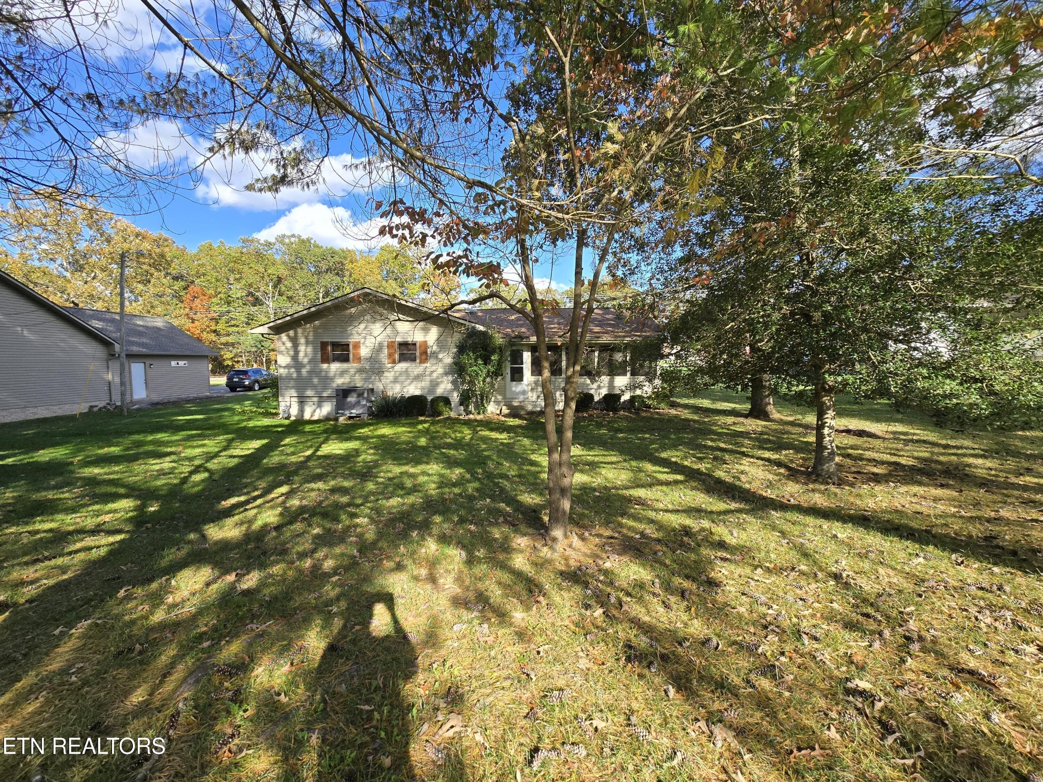 2628 Dunbar Road Crossville, TN 38572 - Photo 4 of 29 Gallery Image 4