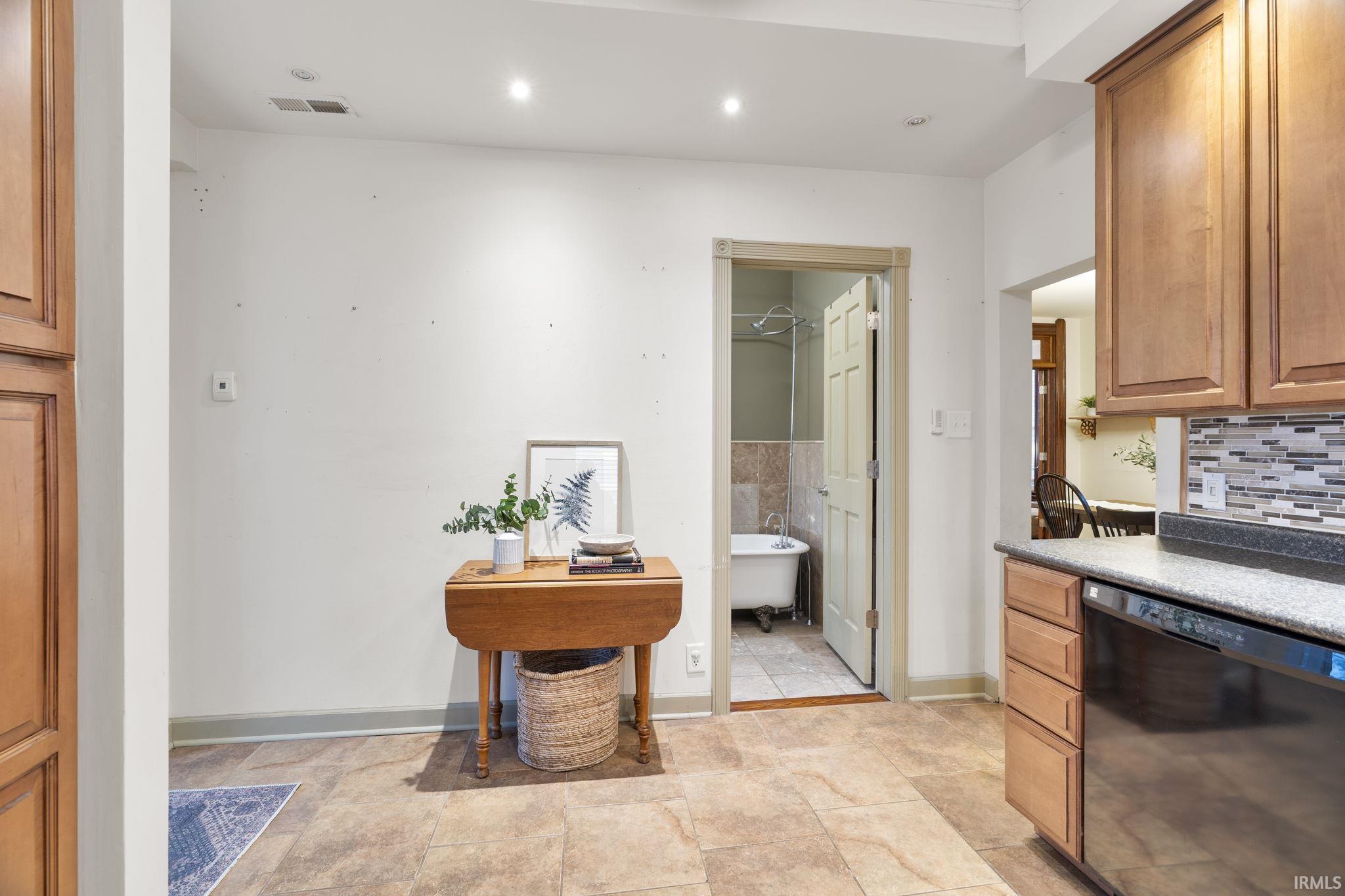 1422 Virginia Street Lafayette, IN 47905 - Photo 14 of 29