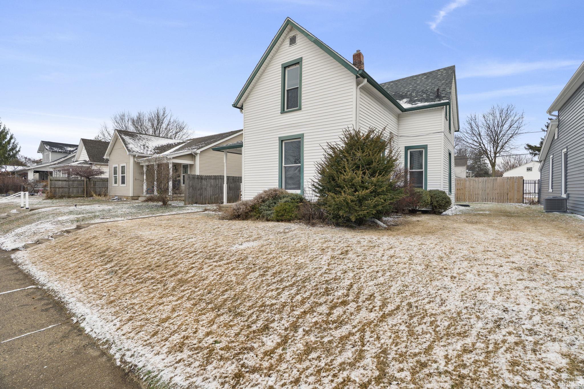 1422 Virginia Street Lafayette, IN 47905 - Photo 2 of 29