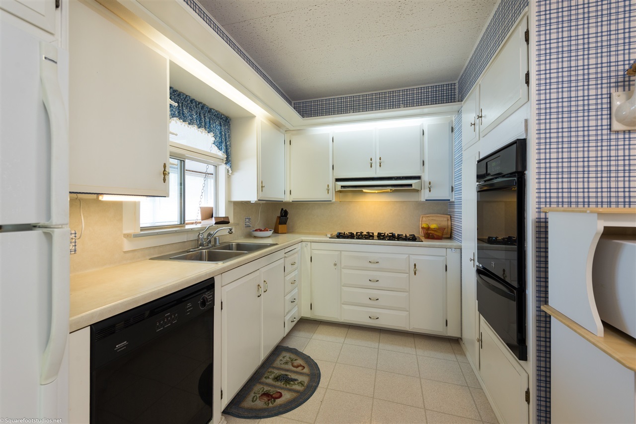 3909 Reche Road, Unit 153 Fallbrook, CA 92028 - Photo 9 of 25