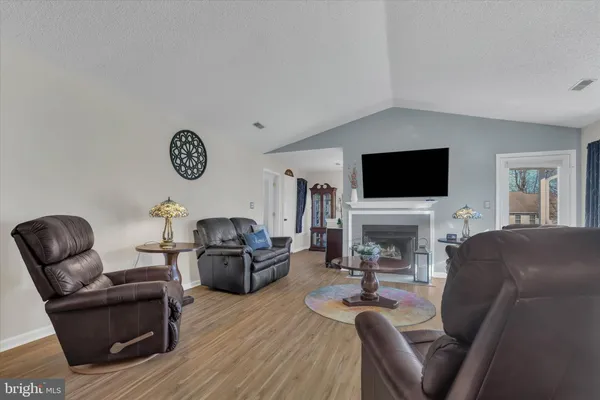 $439,900 | 483 Cedar Hollow Drive, Yardley, PA 19067