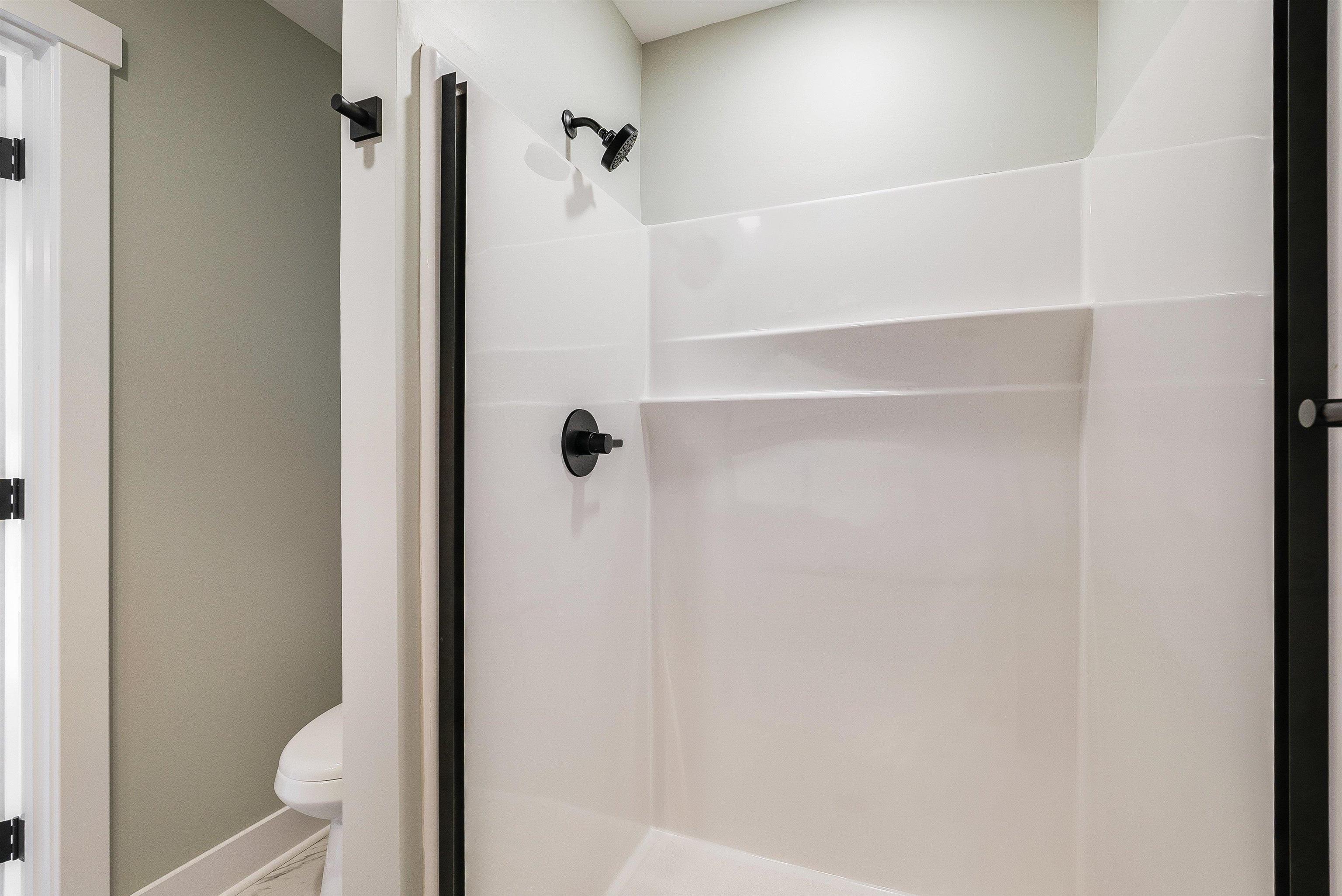 17 Barnyard Circle Bridgewater, VA 22812 - Photo 28 of 74 a bathroom with a shower