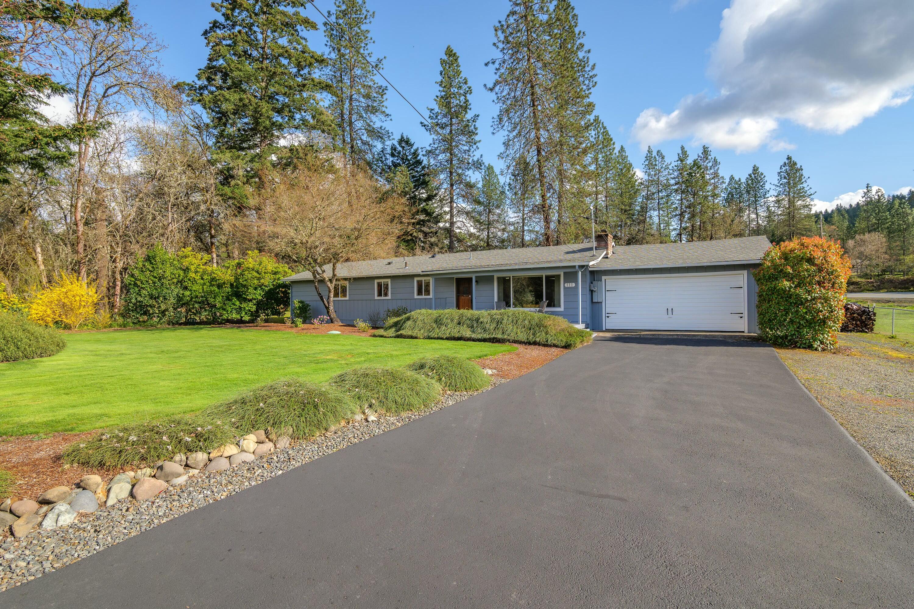 111 Espey Road Grants Pass, OR 97527 - Photo 39 of 48 tempImagePnHd7C