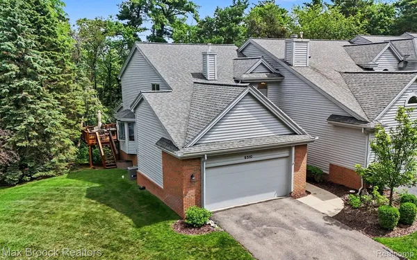 $330,000 | 6510 Scenic Pines Court, Clarkston, MI 48346