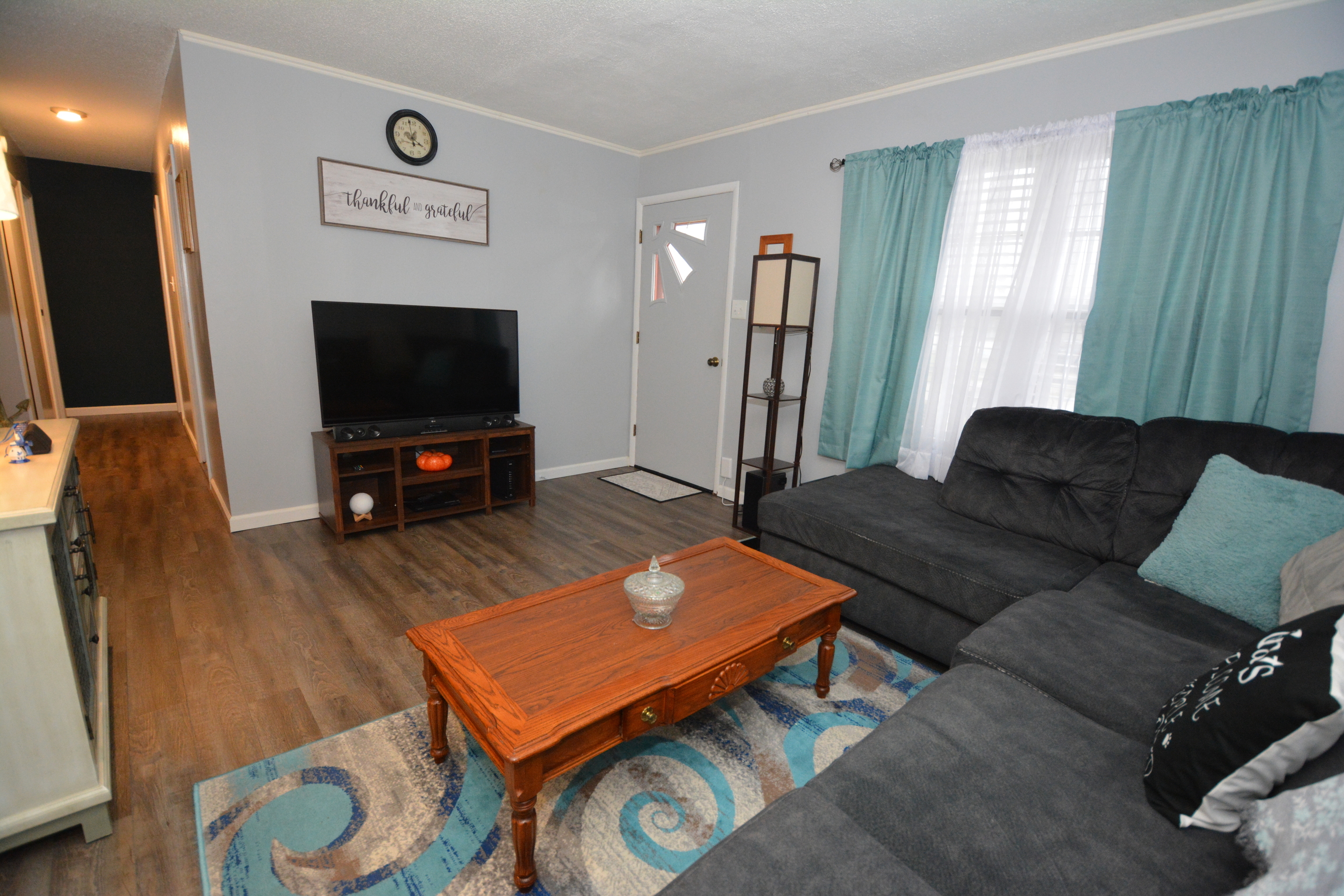 224 Eastman Road Chesterfield, IN 46017 - Photo 3 of 15