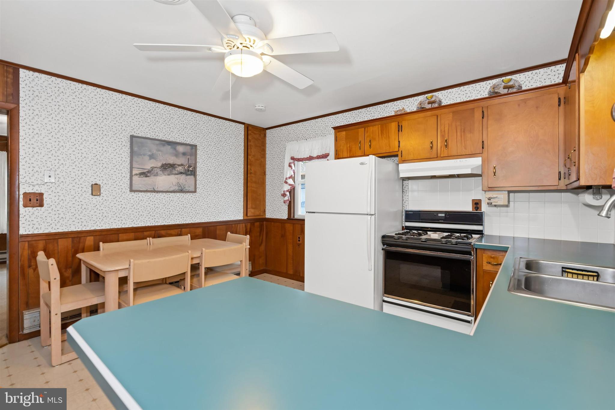 38207 Piney Point Road Ocean View, DE 19970 - Photo 19 of 52 Gallery Image 19