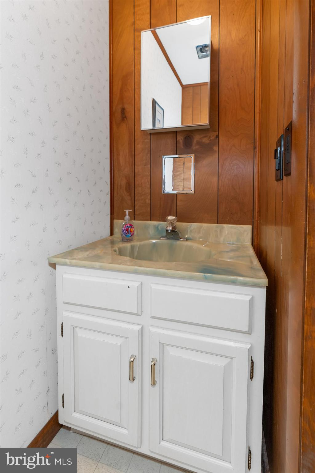38207 Piney Point Road Ocean View, DE 19970 - Photo 25 of 52 Gallery Image 25