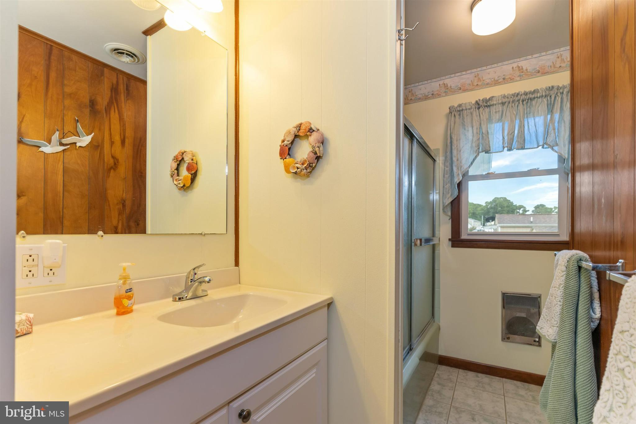 38207 Piney Point Road Ocean View, DE 19970 - Photo 31 of 52 Gallery Image 31
