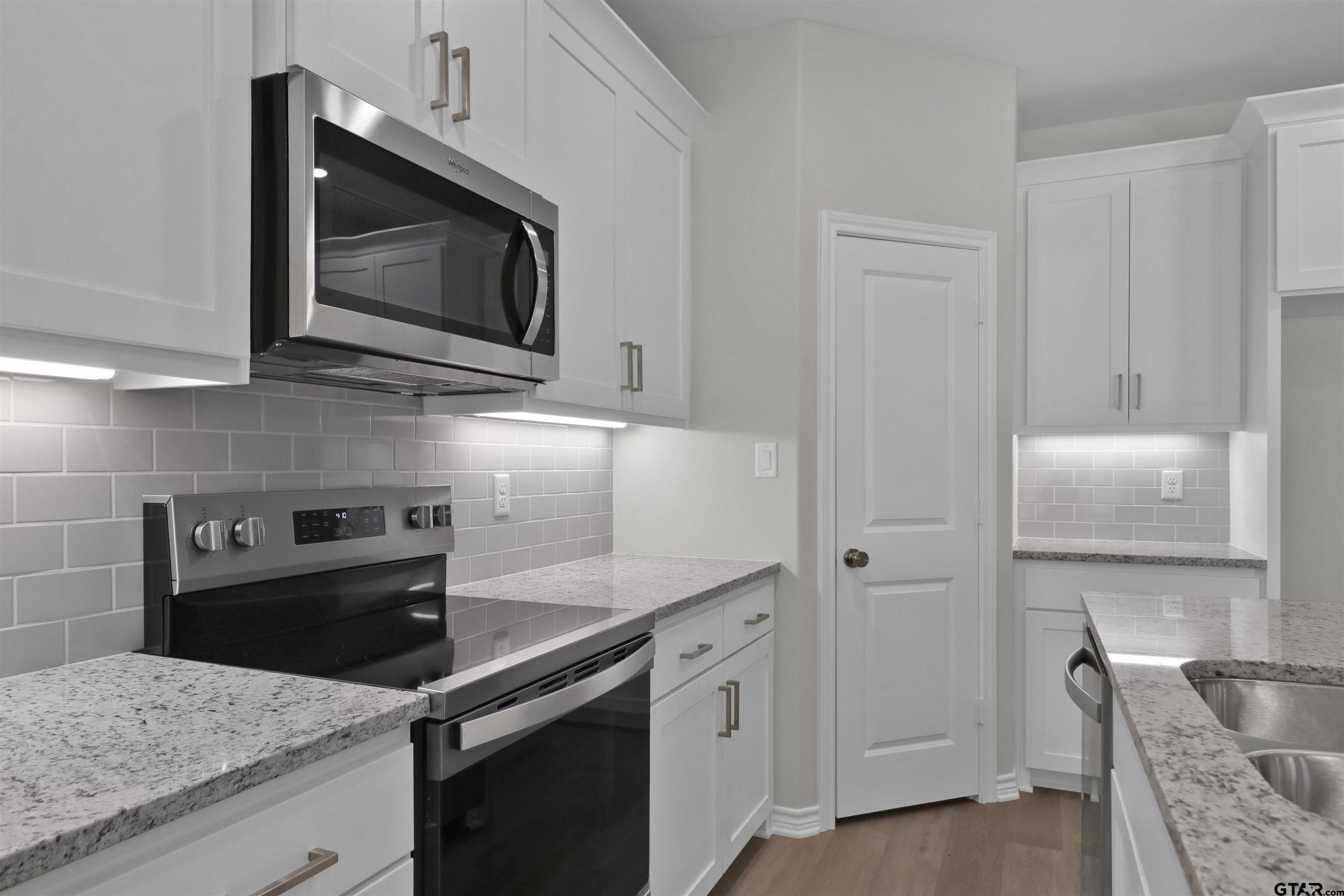 3065 Guinn Farms Road Tyler, TX 75707 - Photo 7 of 31