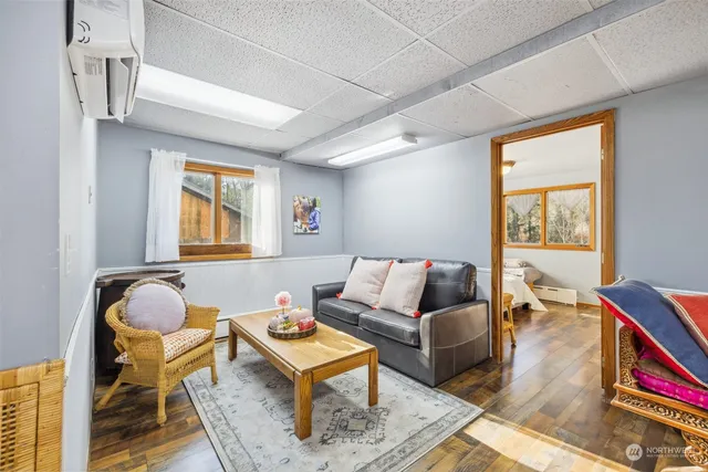 $750,000 | 9009 Martin Avenue Northwest, Silverdale, WA 98383