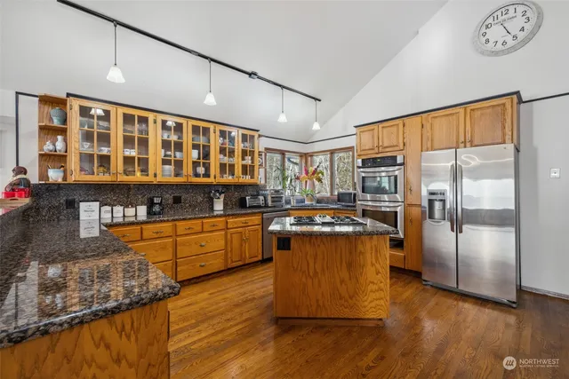 $750,000 | 9009 Martin Avenue Northwest, Silverdale, WA 98383