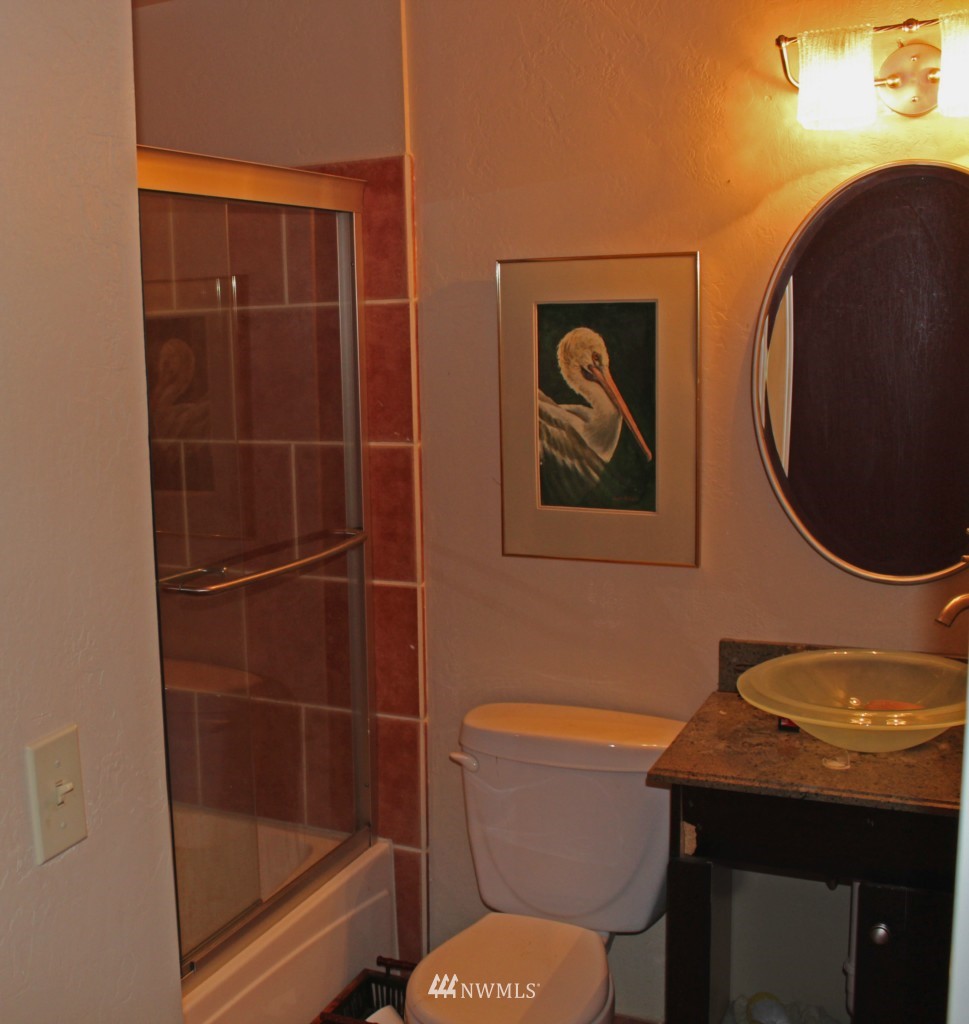 513 Cypress Road Bellingham, WA 98225 - Photo 5 of 7