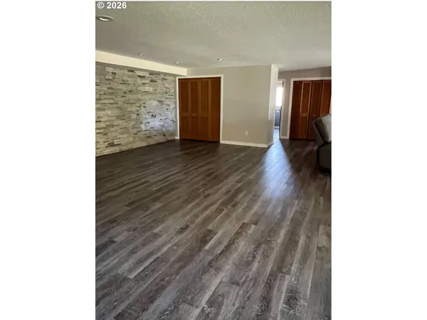 $945,000 | 15546 Southeast Green Hills Court, Happy Valley, OR 97086