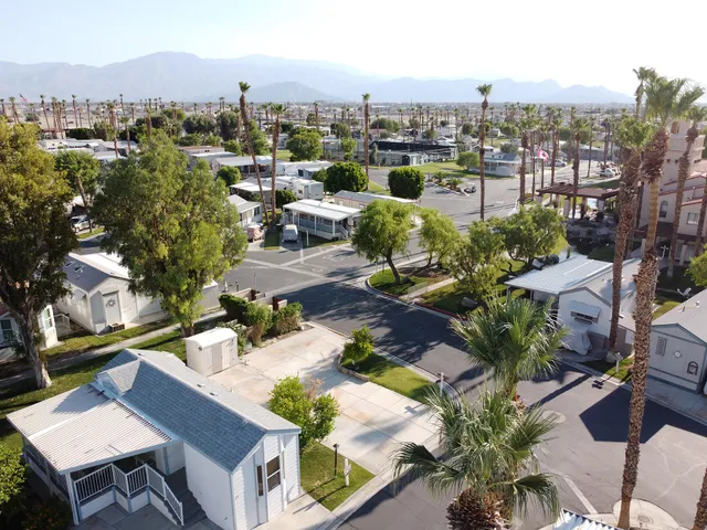 a view of a city with patio