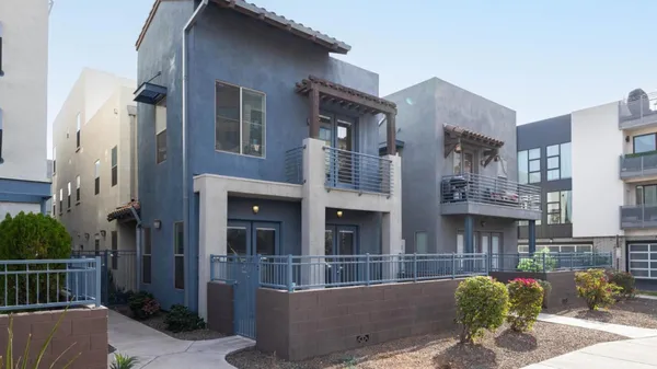 $2,550 | 615 East Portland Street, Unit 125, Phoenix, AZ 85004