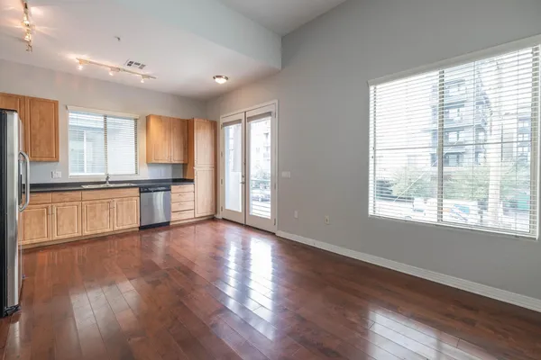 $2,550 | 615 East Portland Street, Unit 125, Phoenix, AZ 85004