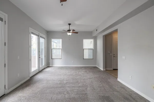 $2,550 | 615 East Portland Street, Unit 125, Phoenix, AZ 85004