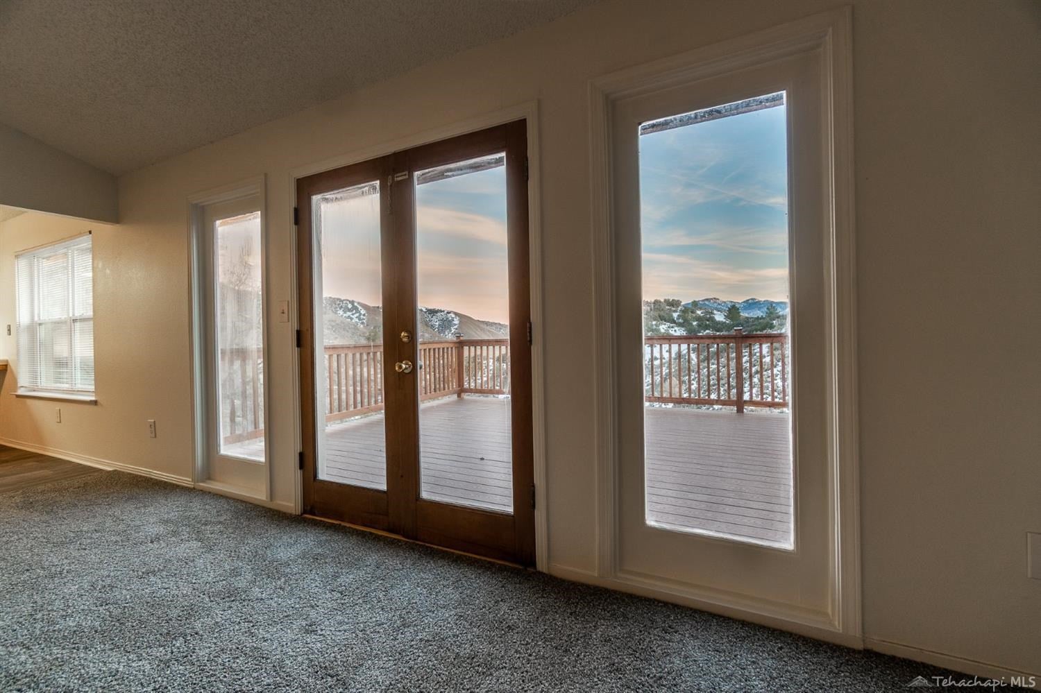 26101 Cumberland Road Tehachapi, CA 93561 - Photo 4 of 58 Gallery Image 4