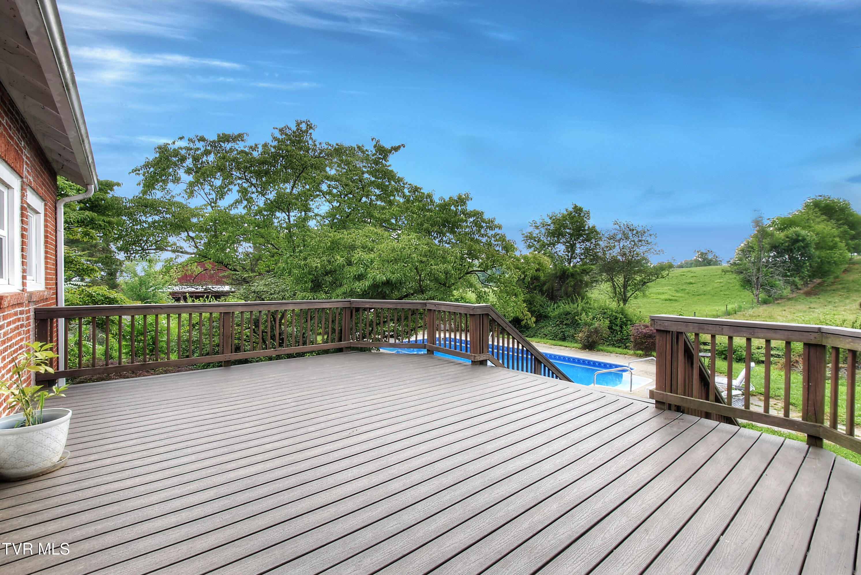 160 Conklin Road Jonesborough, TN 37659 - Photo 4 of 57 46