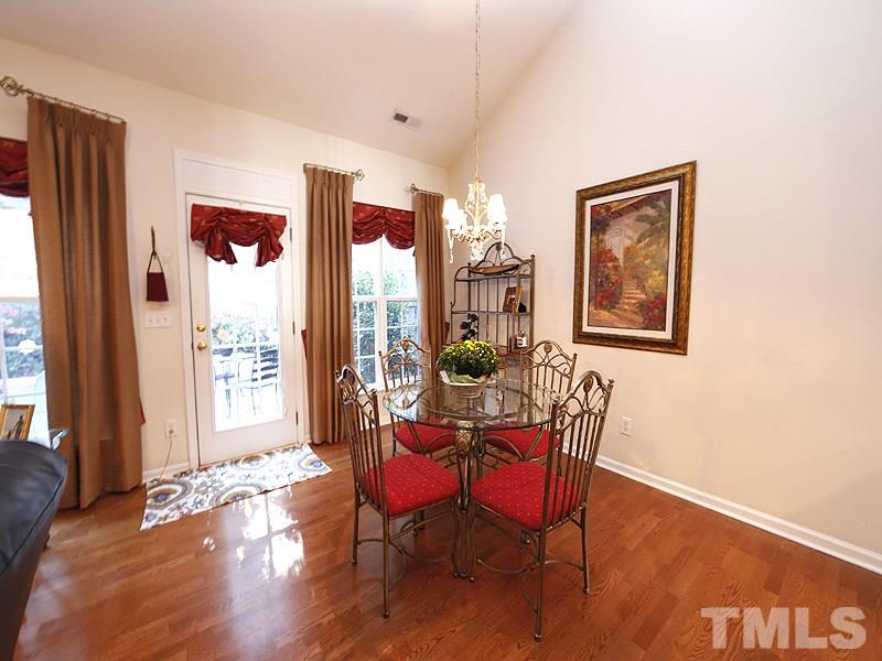 7714 Elon Drive Raleigh, NC 27613 - Photo 6 of 18 Delightful Breakfast Room