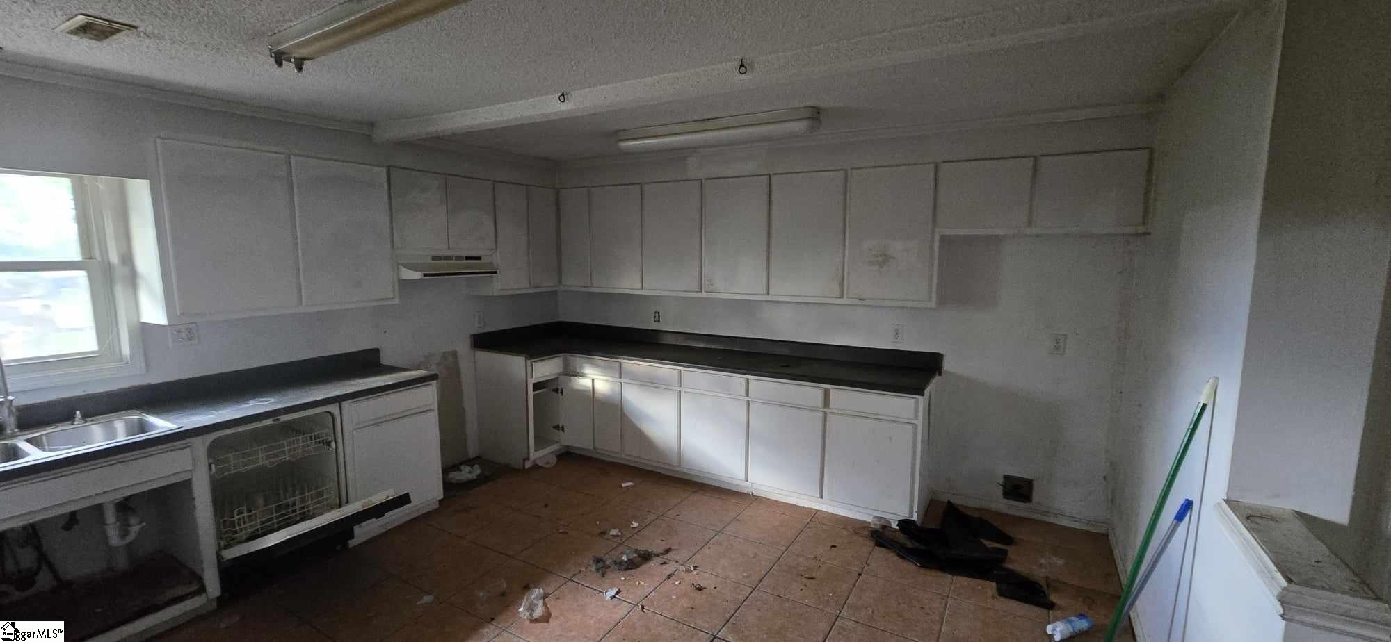 2850 Highway 357 Lyman, SC 29365 - Photo 17 of 29