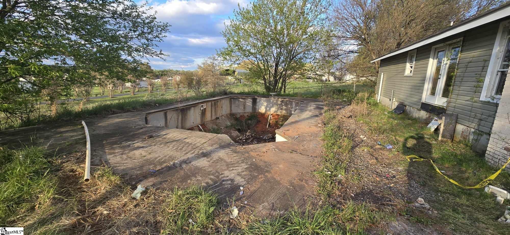 2850 Highway 357 Lyman, SC 29365 - Photo 3 of 29