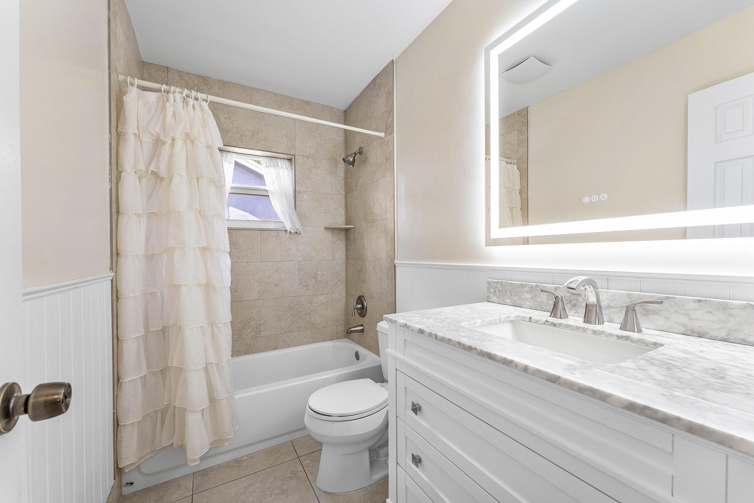 9393 Gettysburg Road Boca Raton, FL 33434 - Photo 22 of 42 021-9393GettysburgRoad-BocaRaton-FL-3343
