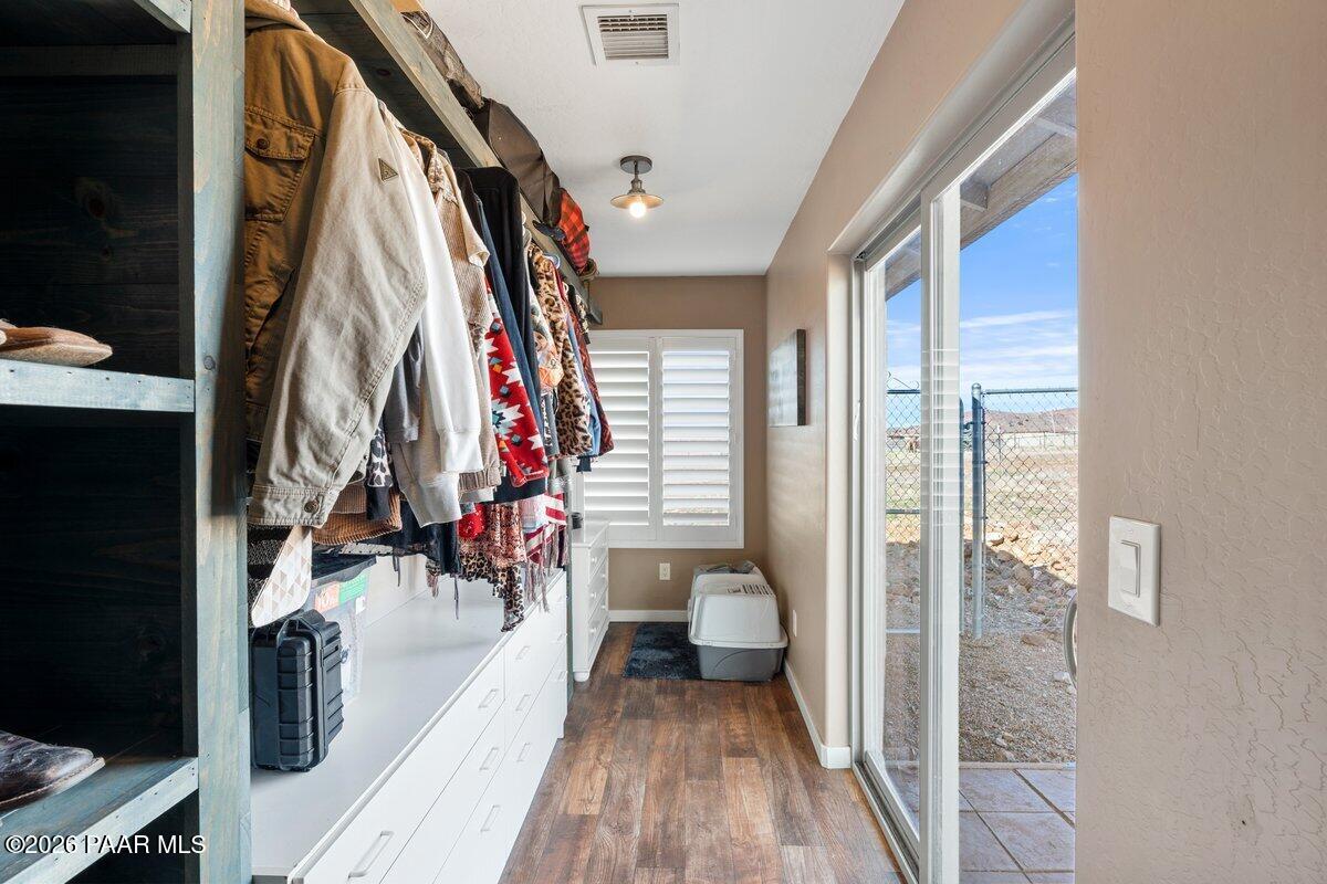 5757 East Longhorn Road Chino Valley, AZ 86323 - Photo 18 of 34 a view of a walk in closet