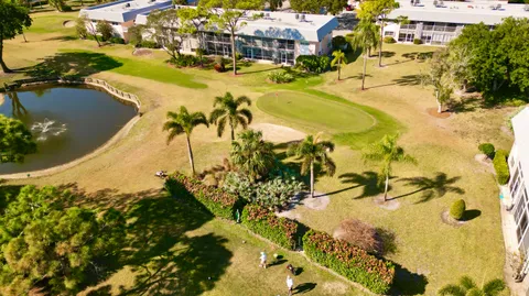$162,500 | 18081 Southeast Country Club Drive, Unit 289, Jupiter, FL 33469