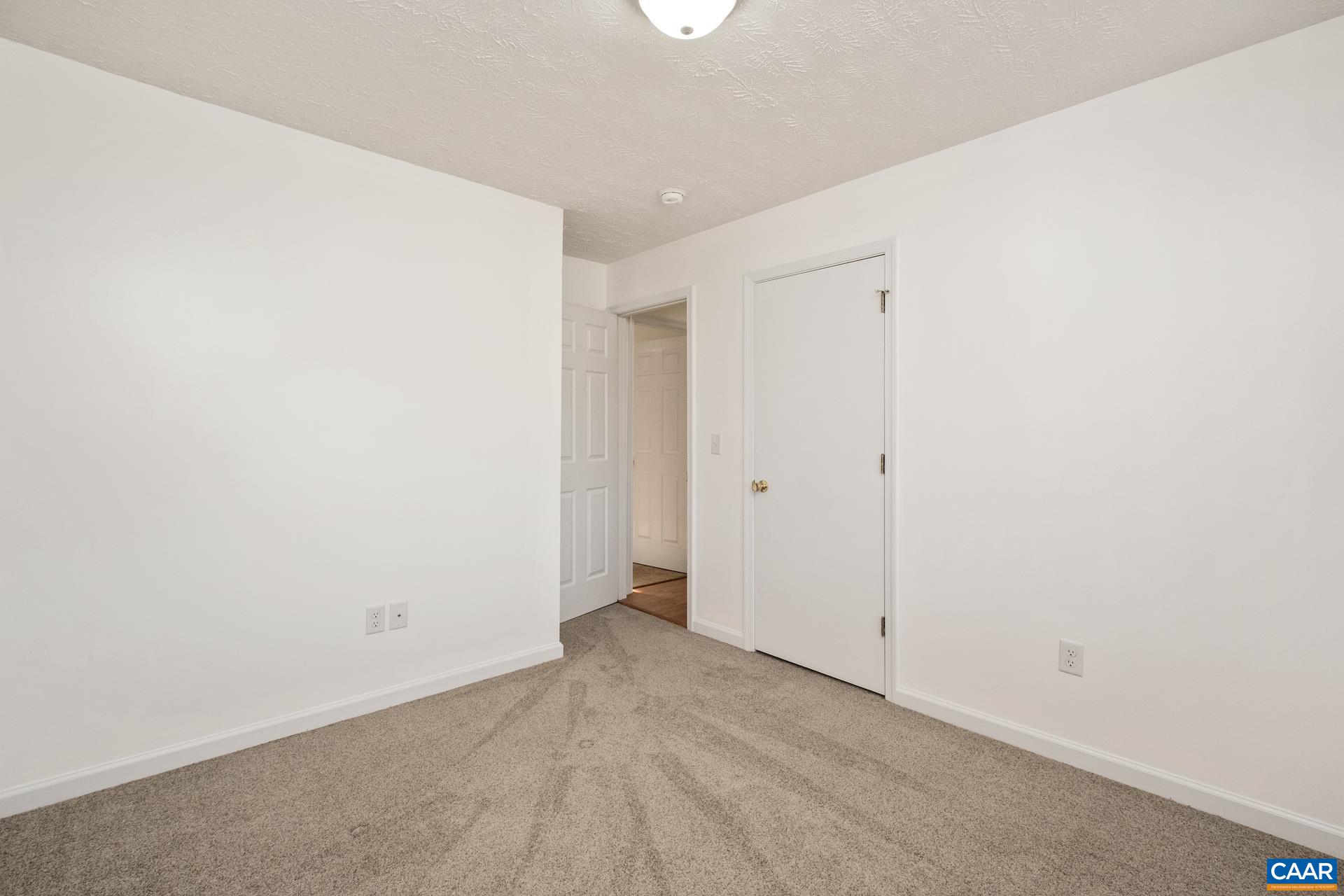 206 Buckboard Road Waynesboro, VA 22980 - Photo 12 of 36 Gallery Image 12