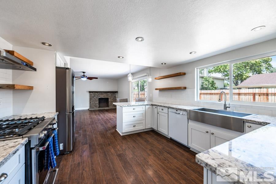 4335 Primavera Avenue Reno, NV 89502 - Photo 3 of 36 Photo 3