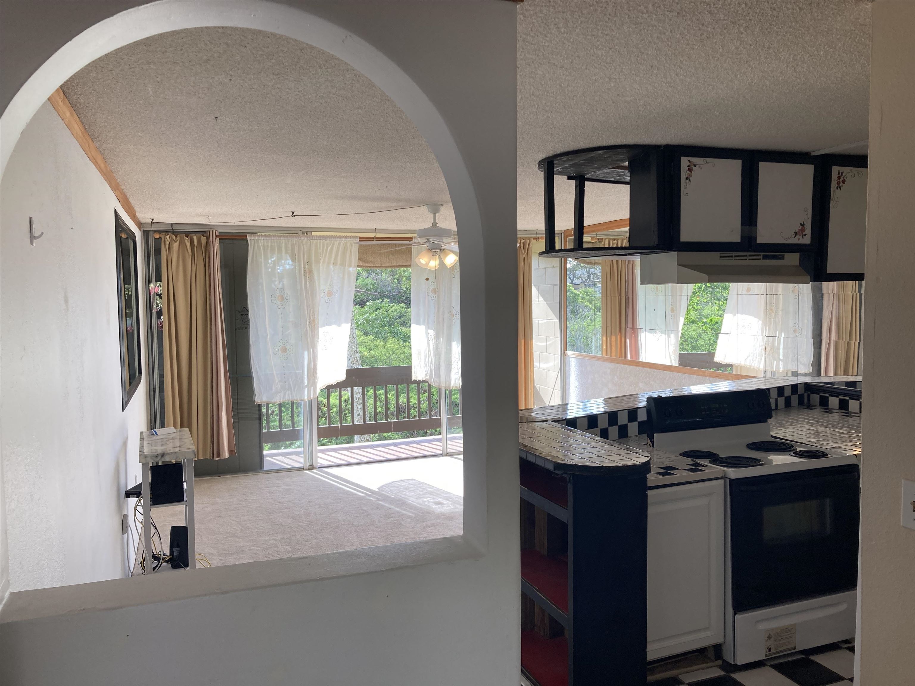 120 Hui Rd F, Unit E13 Lahaina, HI 96761 - Photo 7 of 12