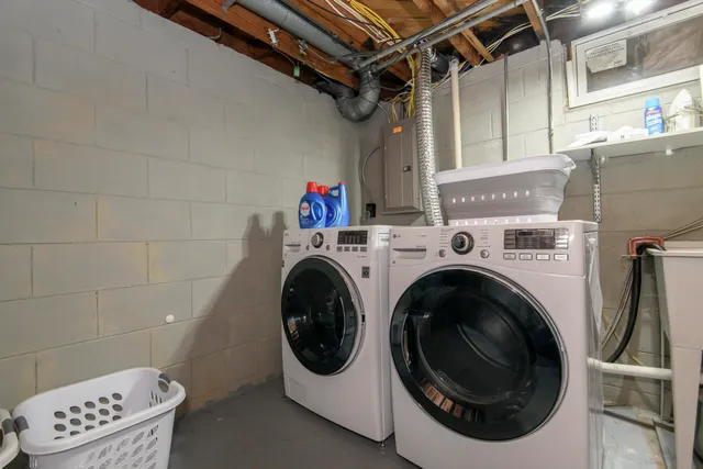 $360,000 | N87W15675 Belleview Boulevard, Menomonee Falls, WI 53051