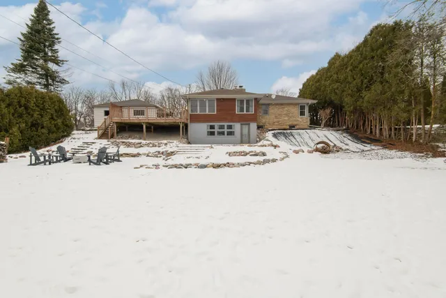 $360,000 | N87W15675 Belleview Boulevard, Menomonee Falls, WI 53051