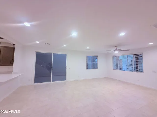 $2,300 | 9741 West Catalina Drive, Phoenix, AZ 85392