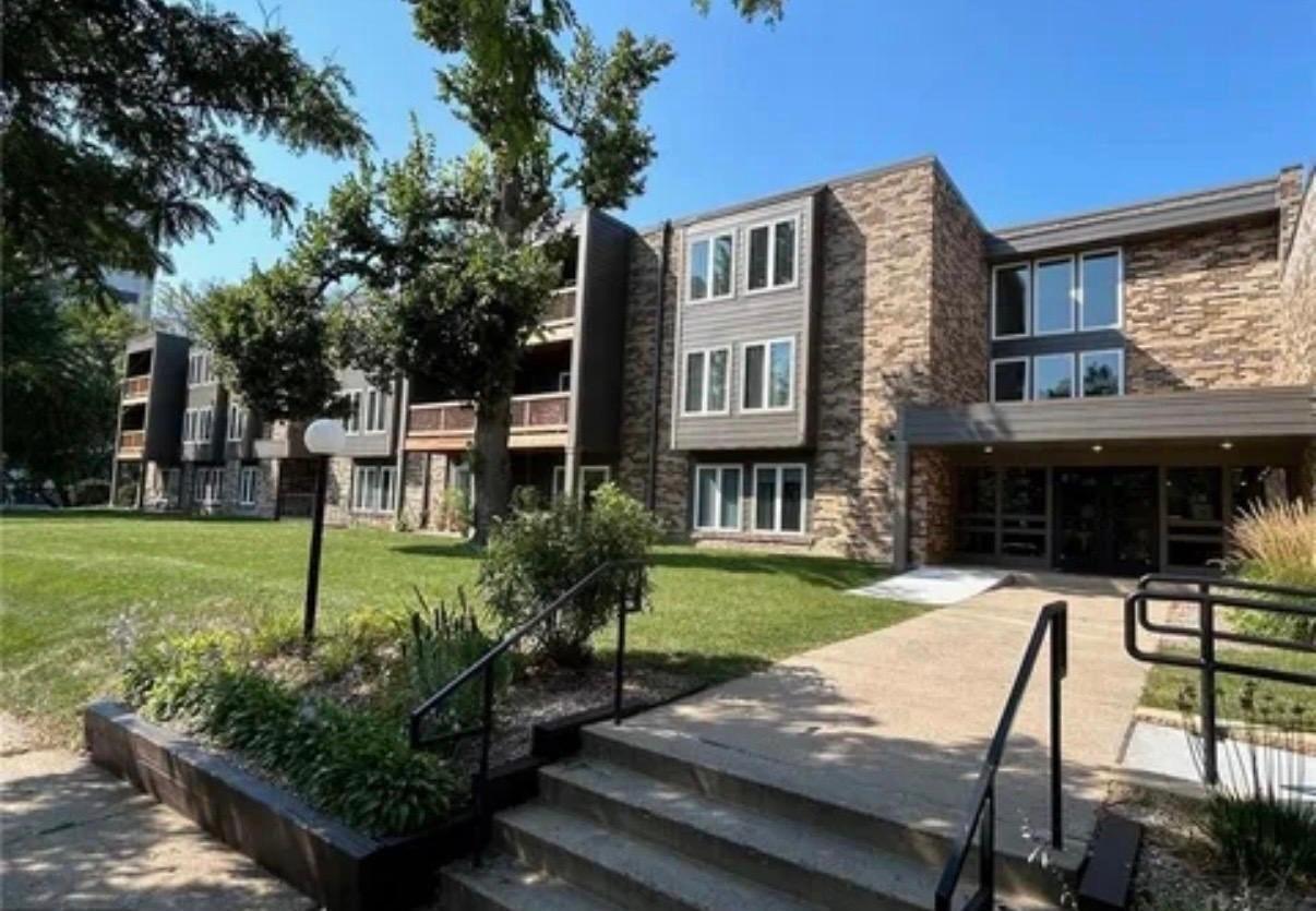 450 Ford Road, Unit 215 St. Louis Park, MN 55426 - Photo 1 of 22 Gallery Image 1